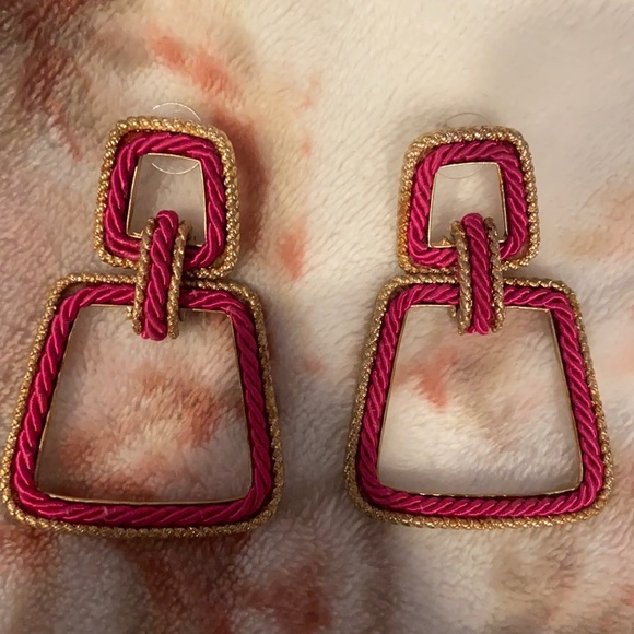 Pink & Gold Earrings - Picture 1 of 2